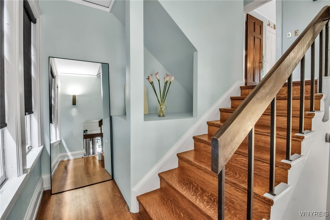 142 Lexington Avenue