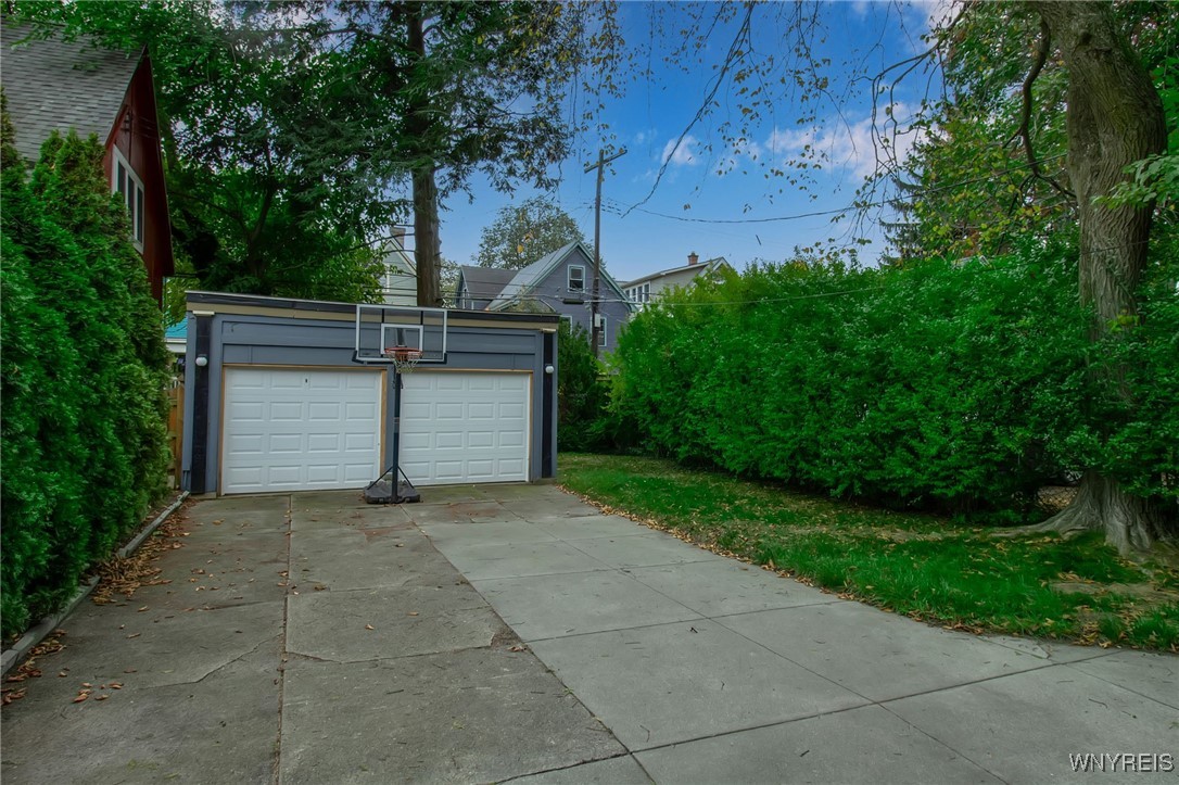 142 Lexington Avenue