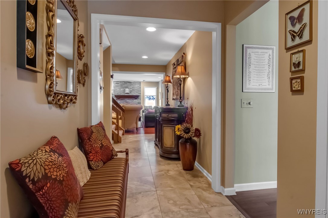 122 Hidden Ridge Common