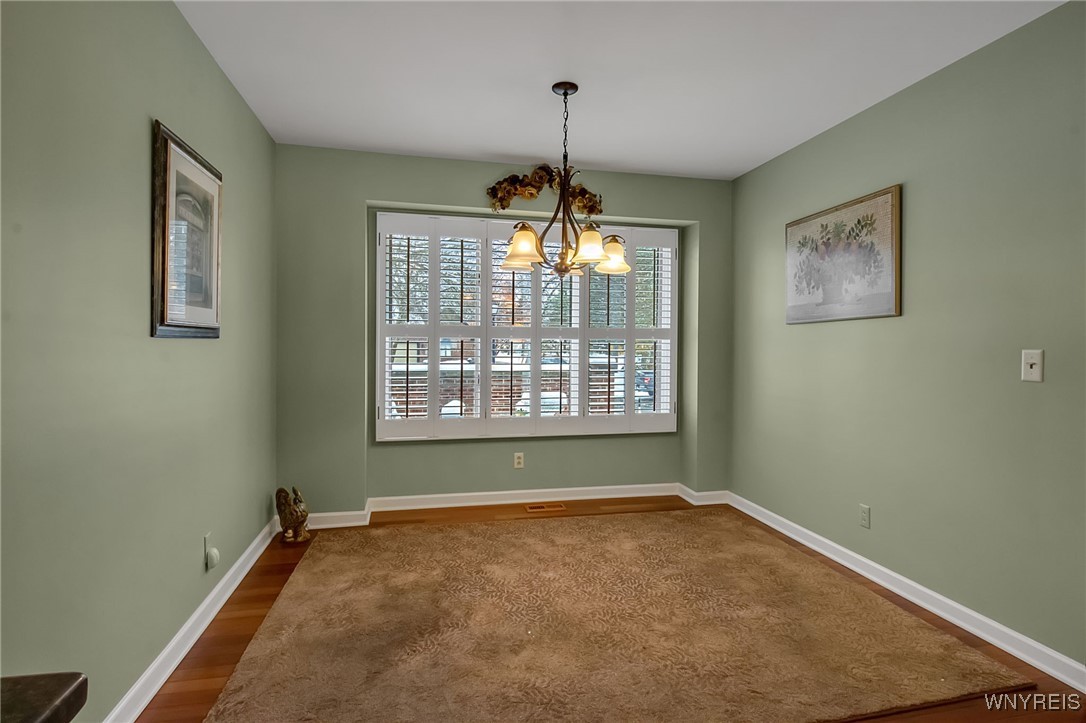 122 Hidden Ridge Common