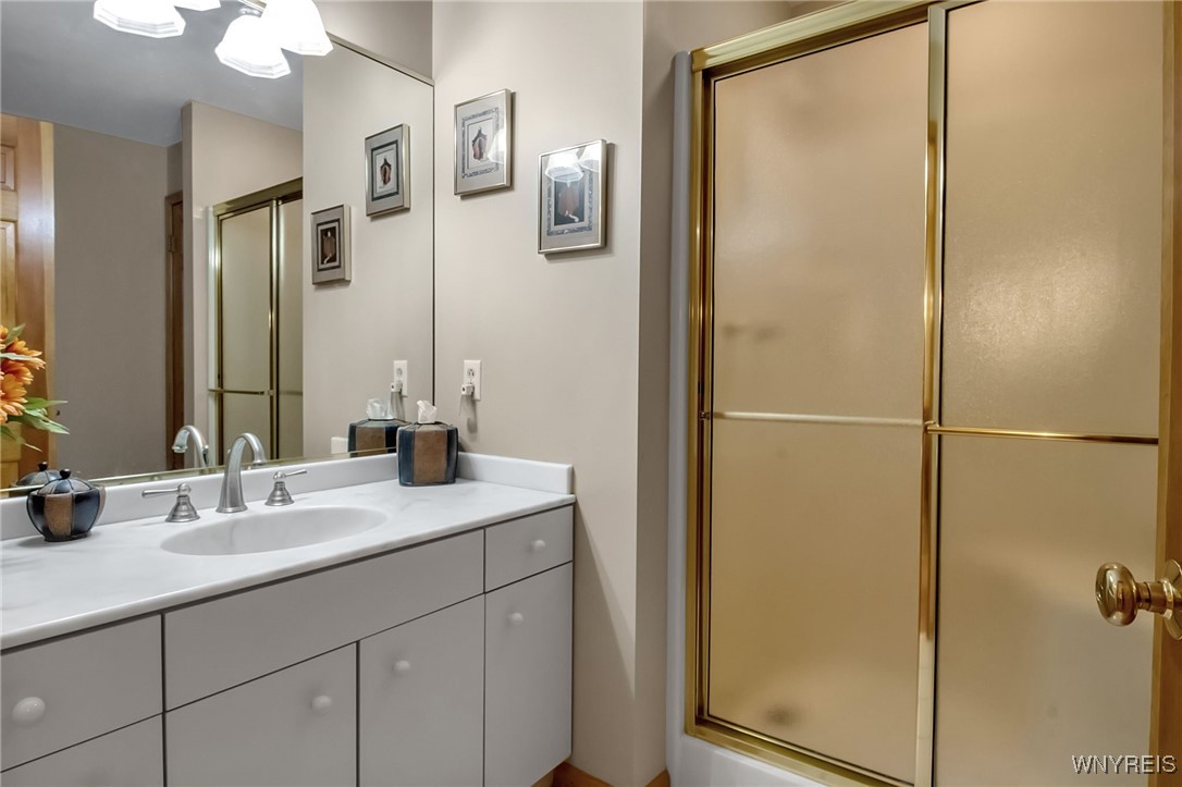 122 Hidden Ridge Common