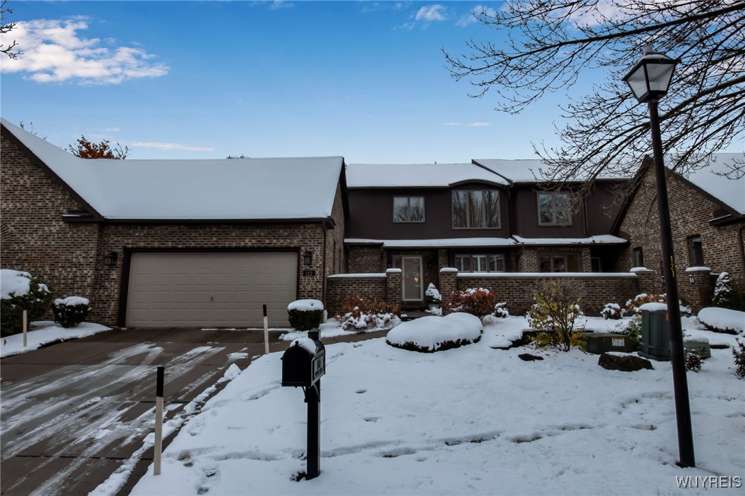 122 Hidden Ridge Common