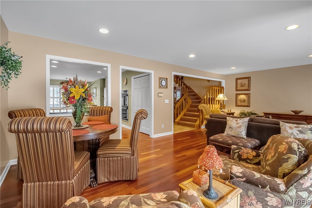 122 Hidden Ridge Common