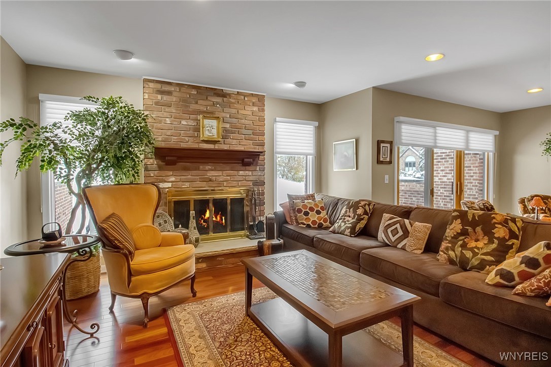 122 Hidden Ridge Common