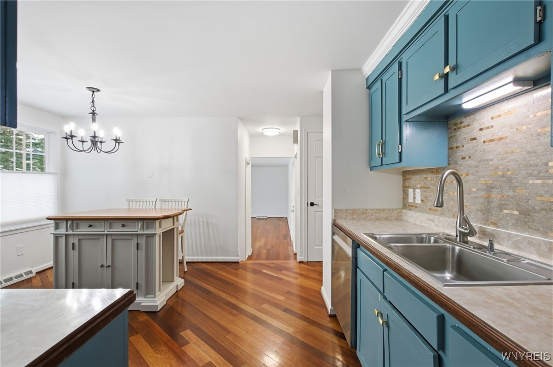 215 Fruitwood Terrace