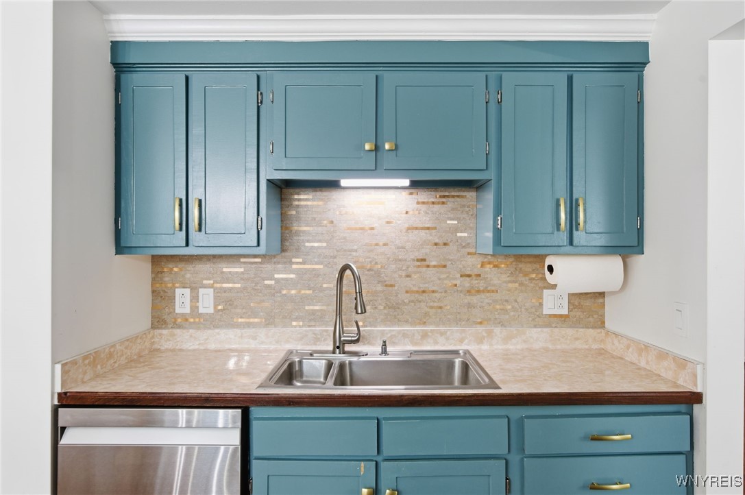 215 Fruitwood Terrace