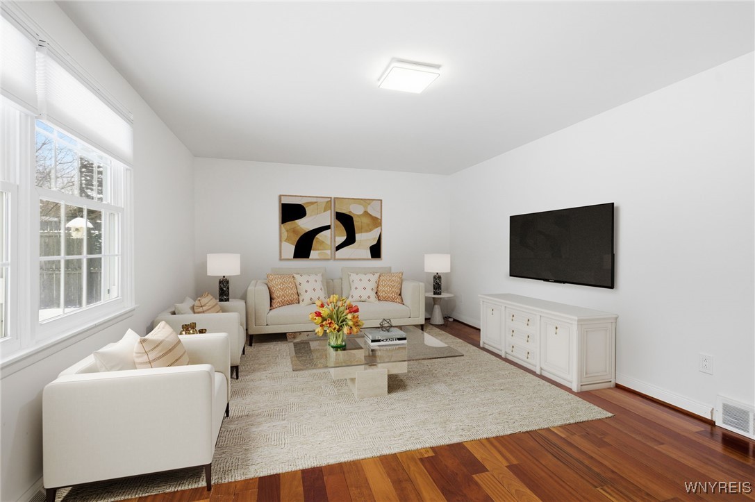 215 Fruitwood Terrace