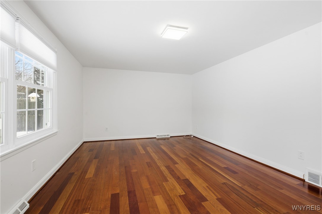 215 Fruitwood Terrace