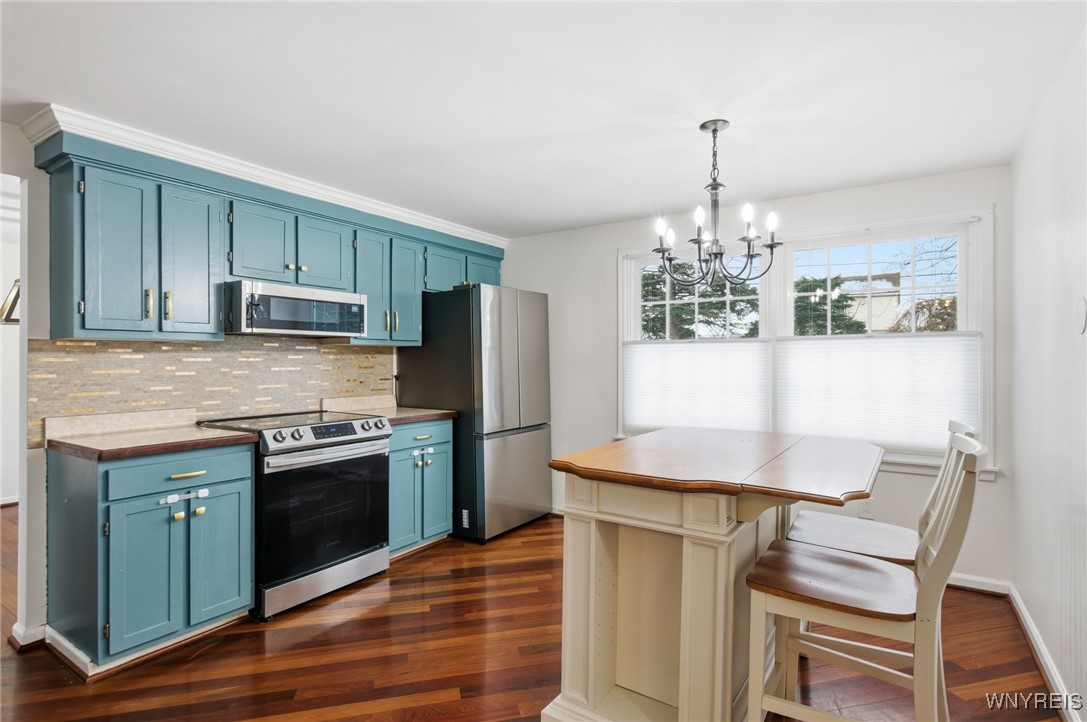 215 Fruitwood Terrace