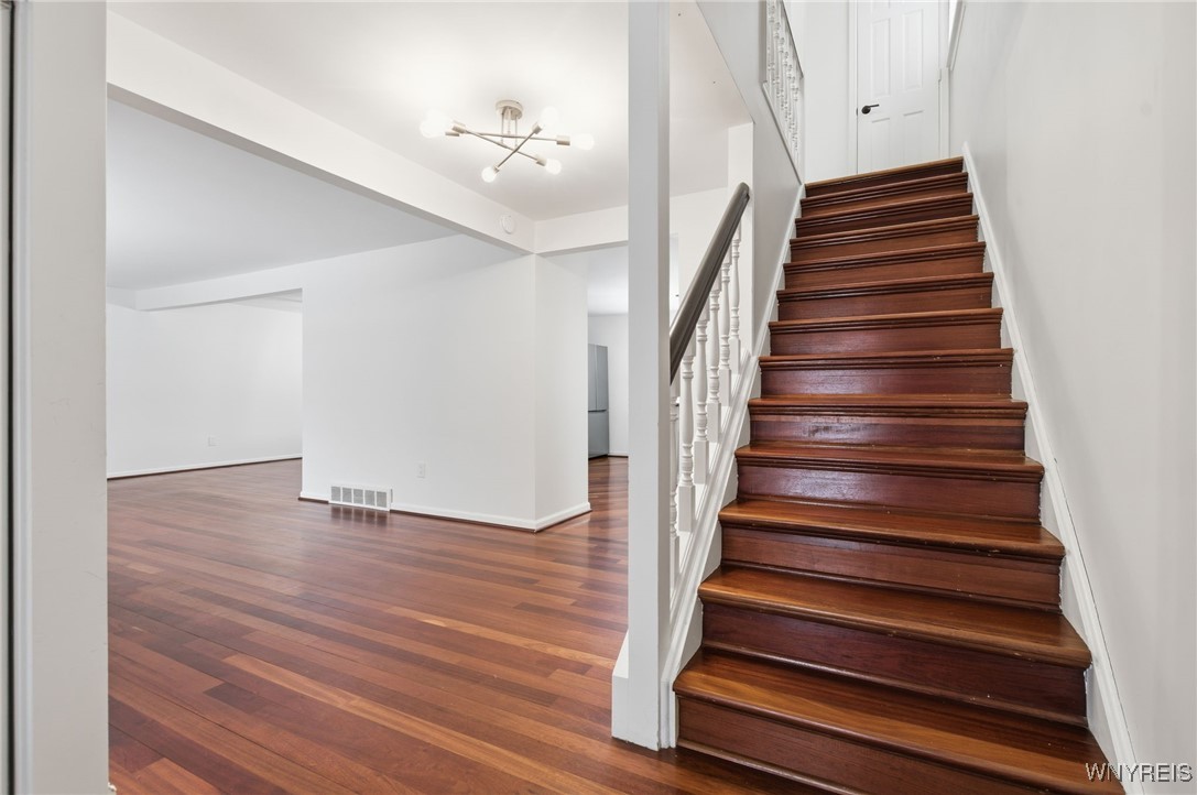 215 Fruitwood Terrace