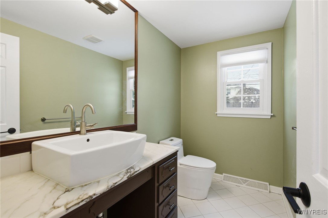 215 Fruitwood Terrace