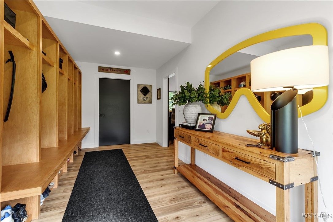 8 Trail Heights Poverty Hill Road