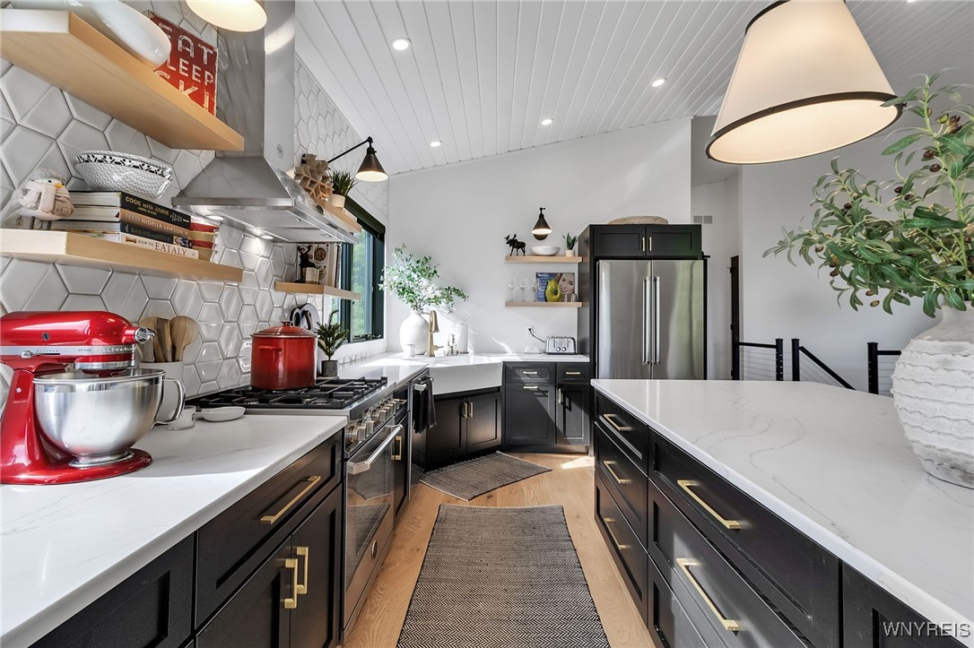 8 Trail Heights Poverty Hill Road