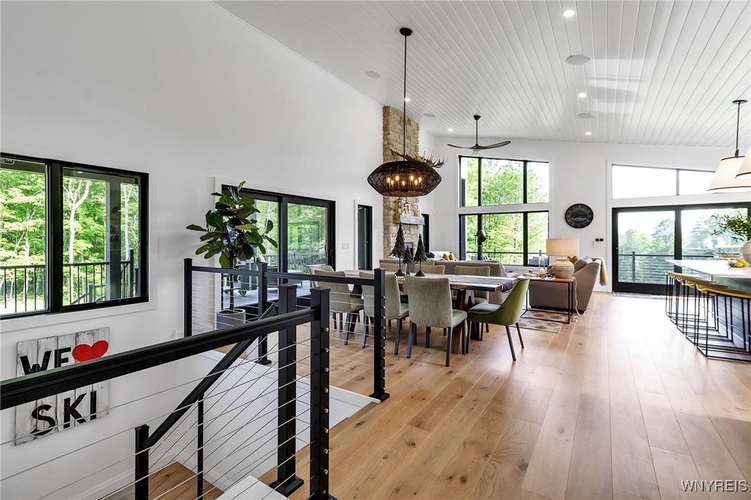 8 Trail Heights Poverty Hill Road