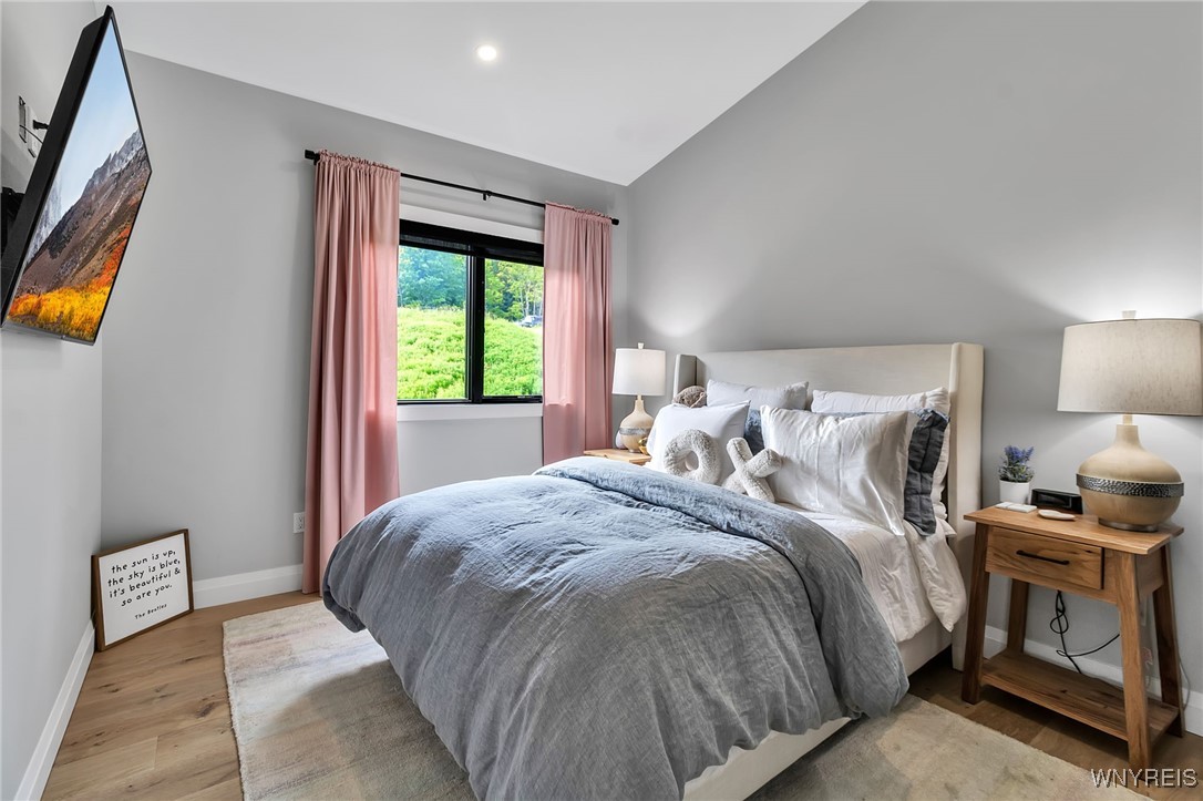 8 Trail Heights Poverty Hill Road