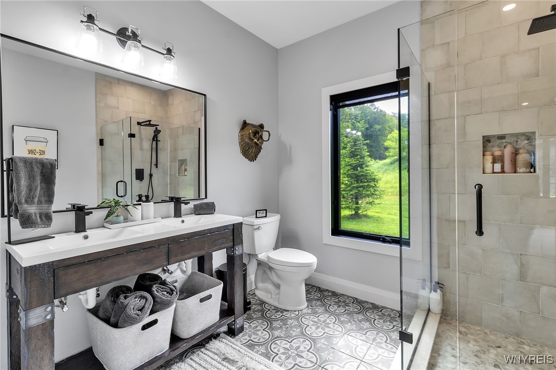 8 Trail Heights Poverty Hill Road