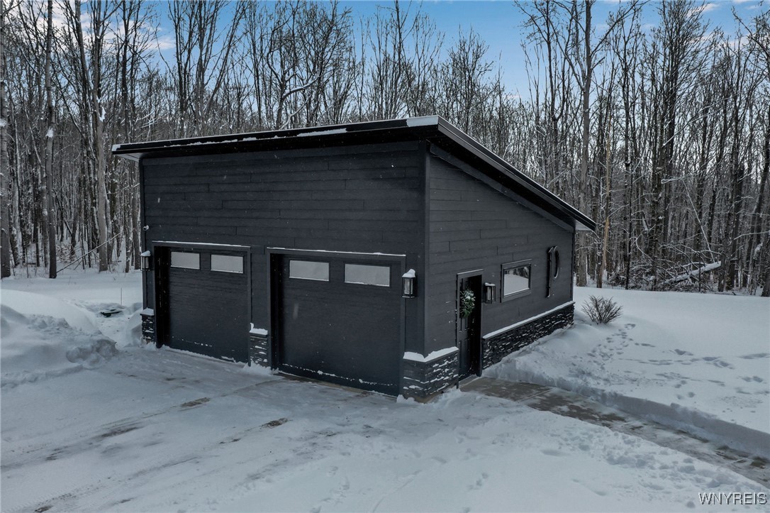 8 Trail Heights Poverty Hill Road