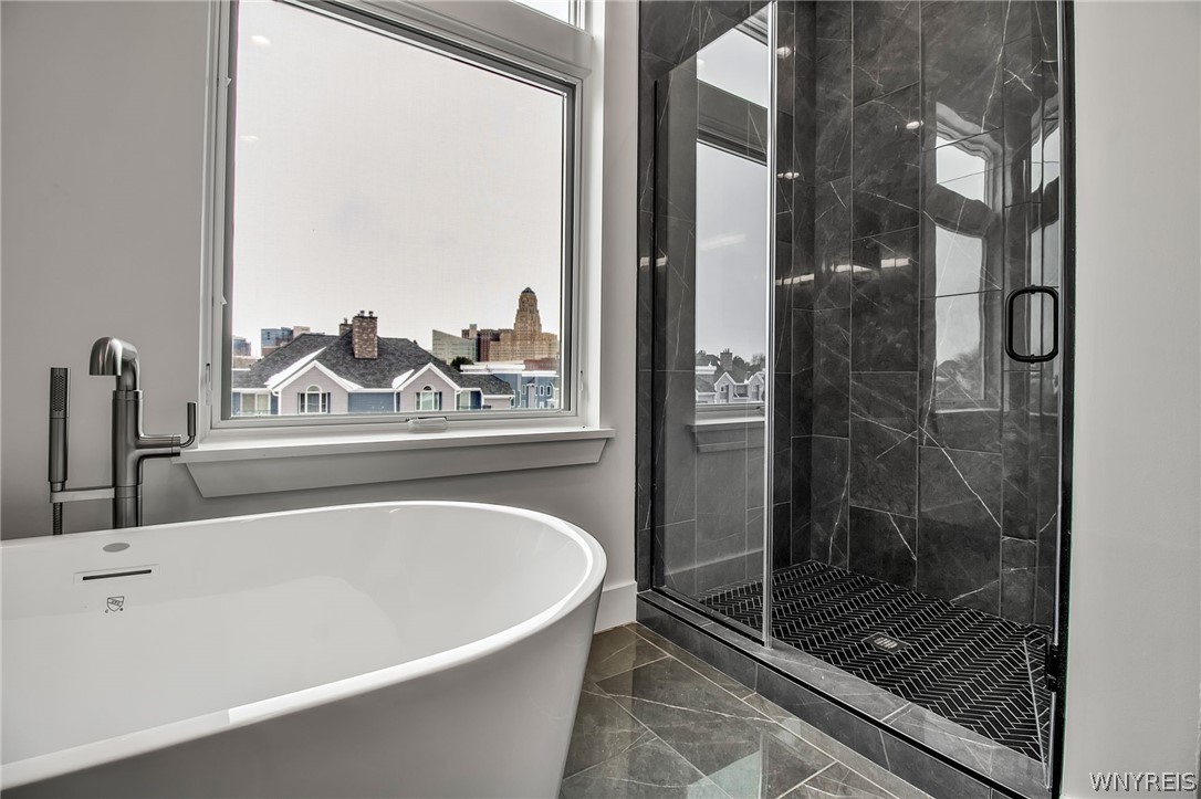 260 Lakefront Boulevard