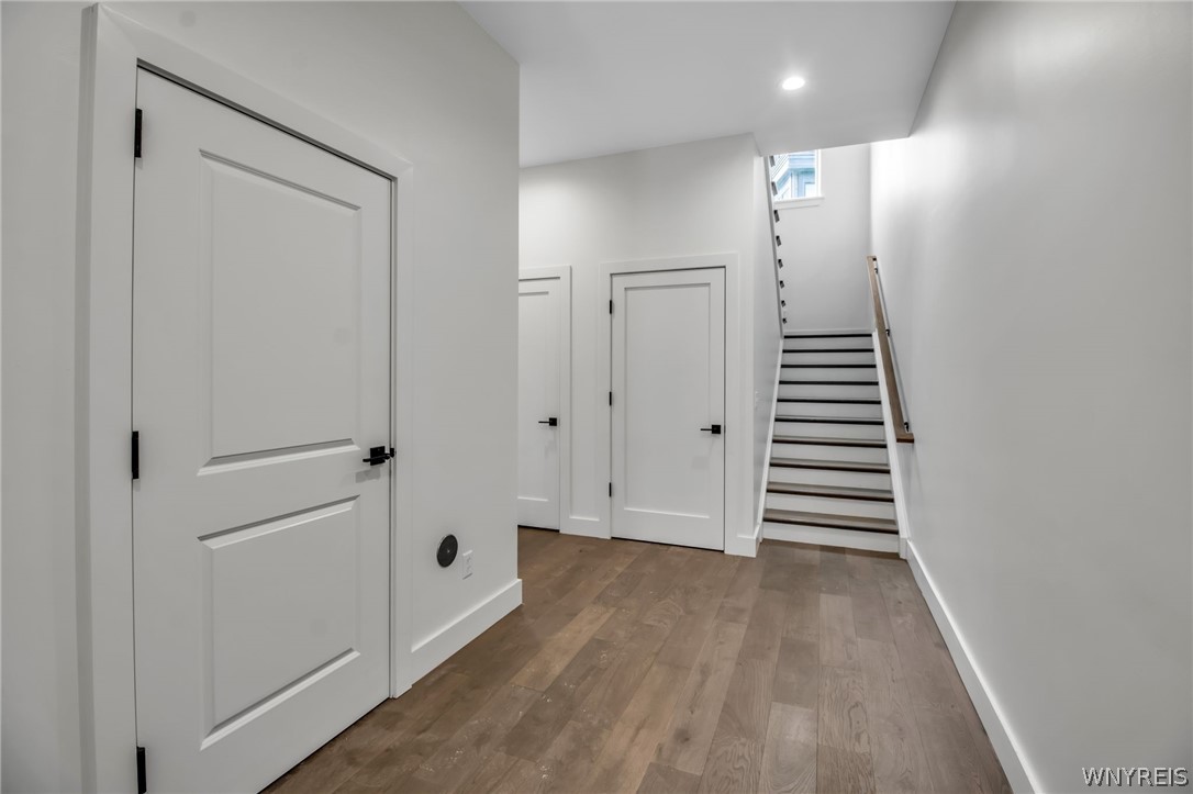 258 Lakefront Boulevard