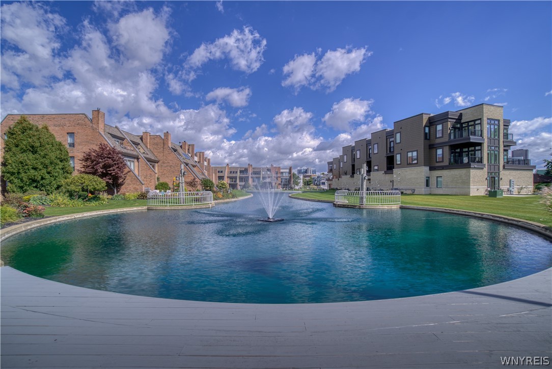 258 Lakefront Boulevard