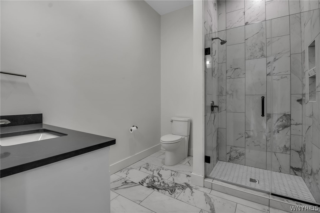 244 Lakefront Boulevard