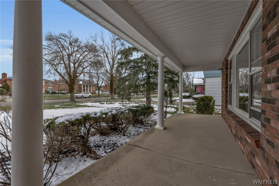 125 Dan Troy Drive