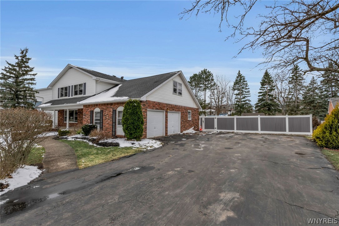 125 Dan Troy Drive