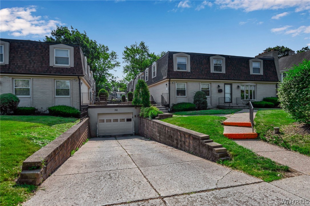 32 Bernhardt Drive 5