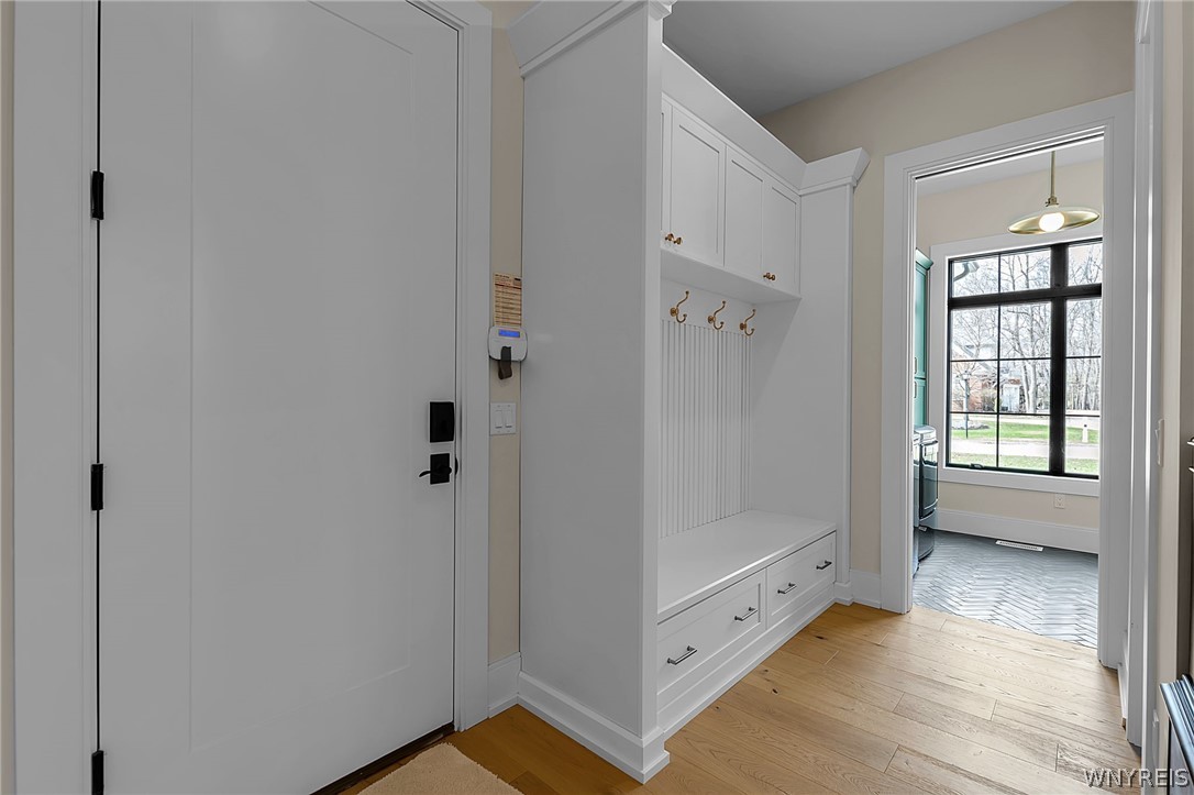 4975 Spaulding Drive