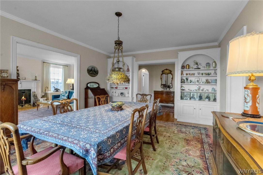 33 Gates Circle 4D
