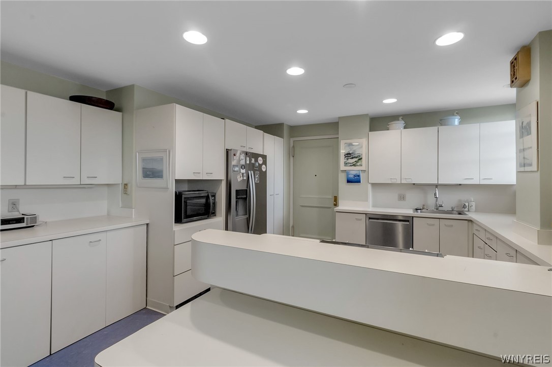33 Gates Circle 4D