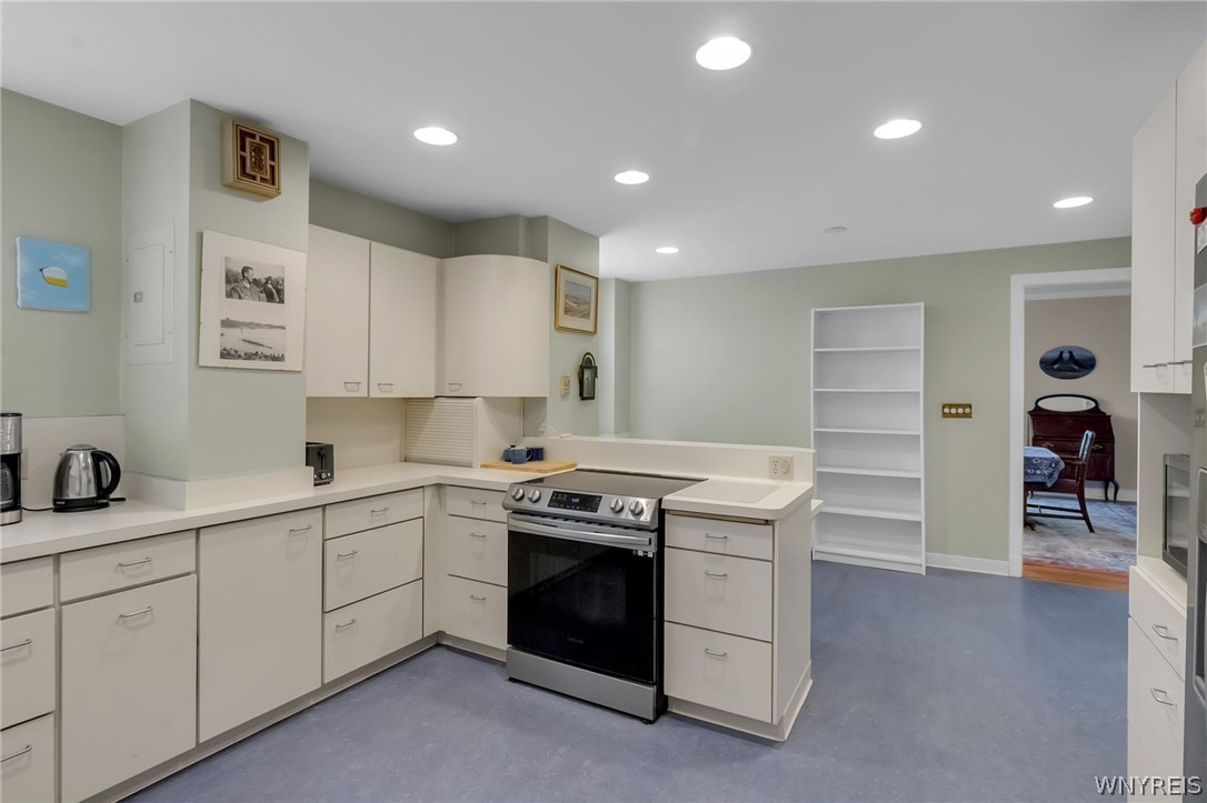 33 Gates Circle 4D