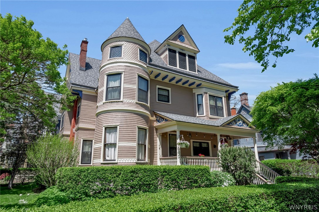 482 Linwood Avenue