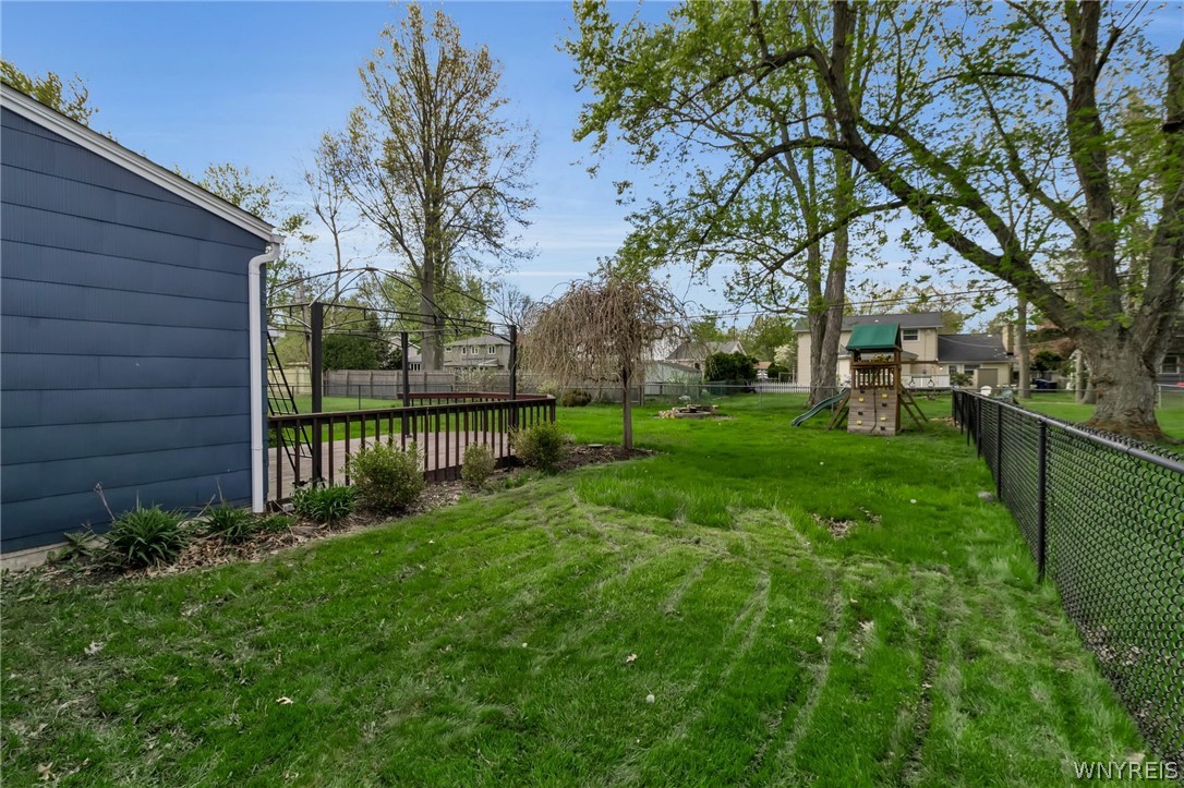 66 Pin Oak Drive