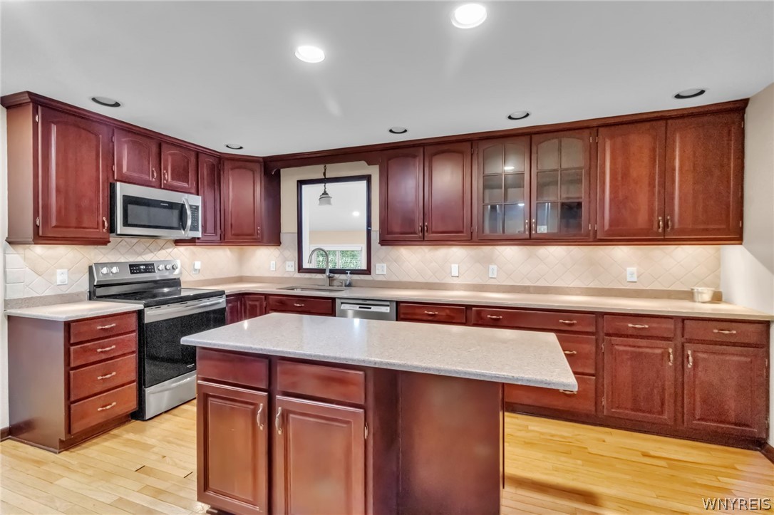 66 Pin Oak Drive
