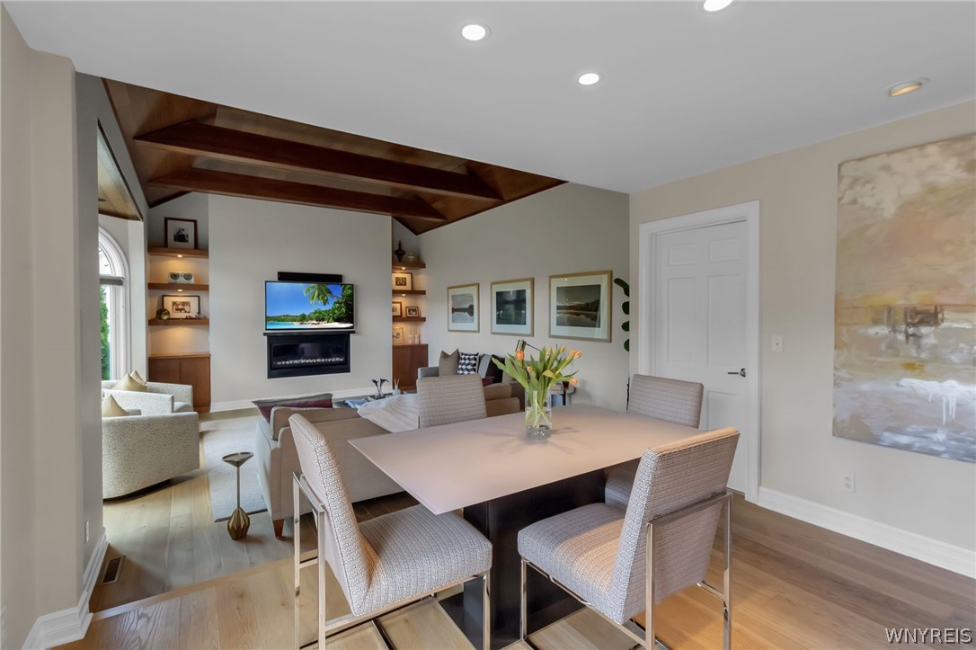 11 Pine Court