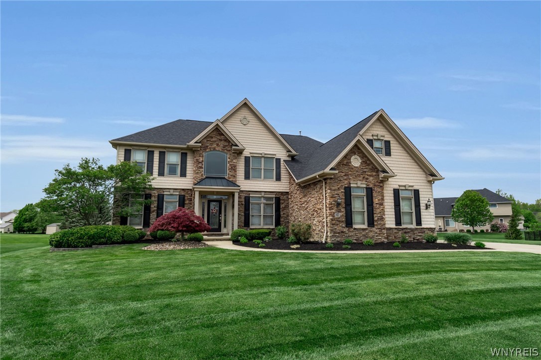47 Lockhart Circle