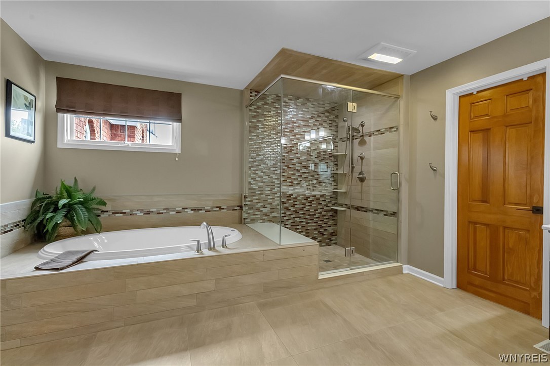 105 Promenade Lane