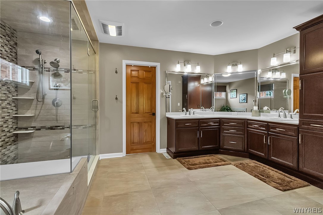 105 Promenade Lane