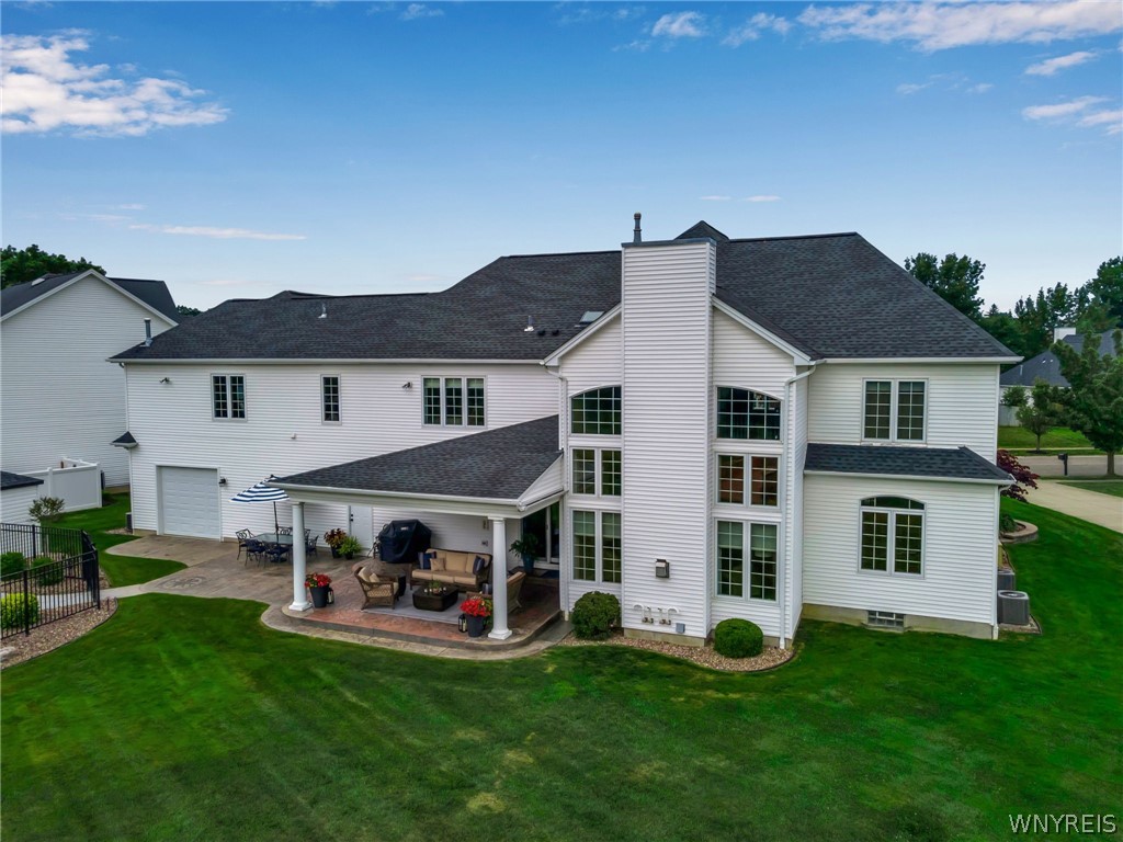 105 Promenade Lane