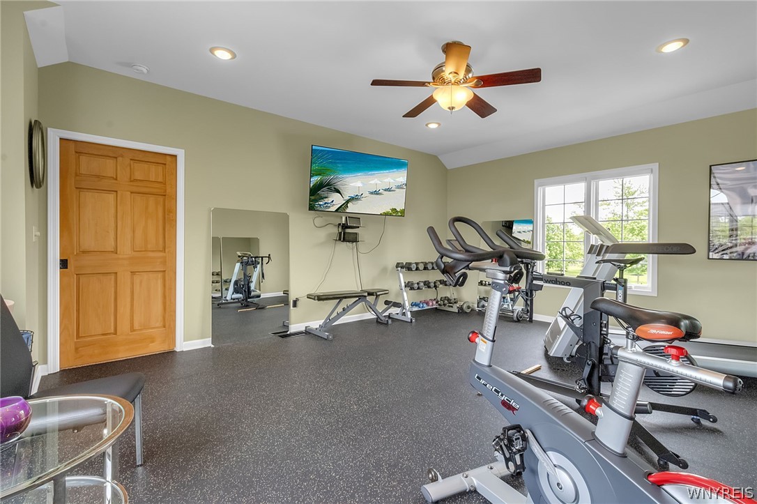 105 Promenade Lane