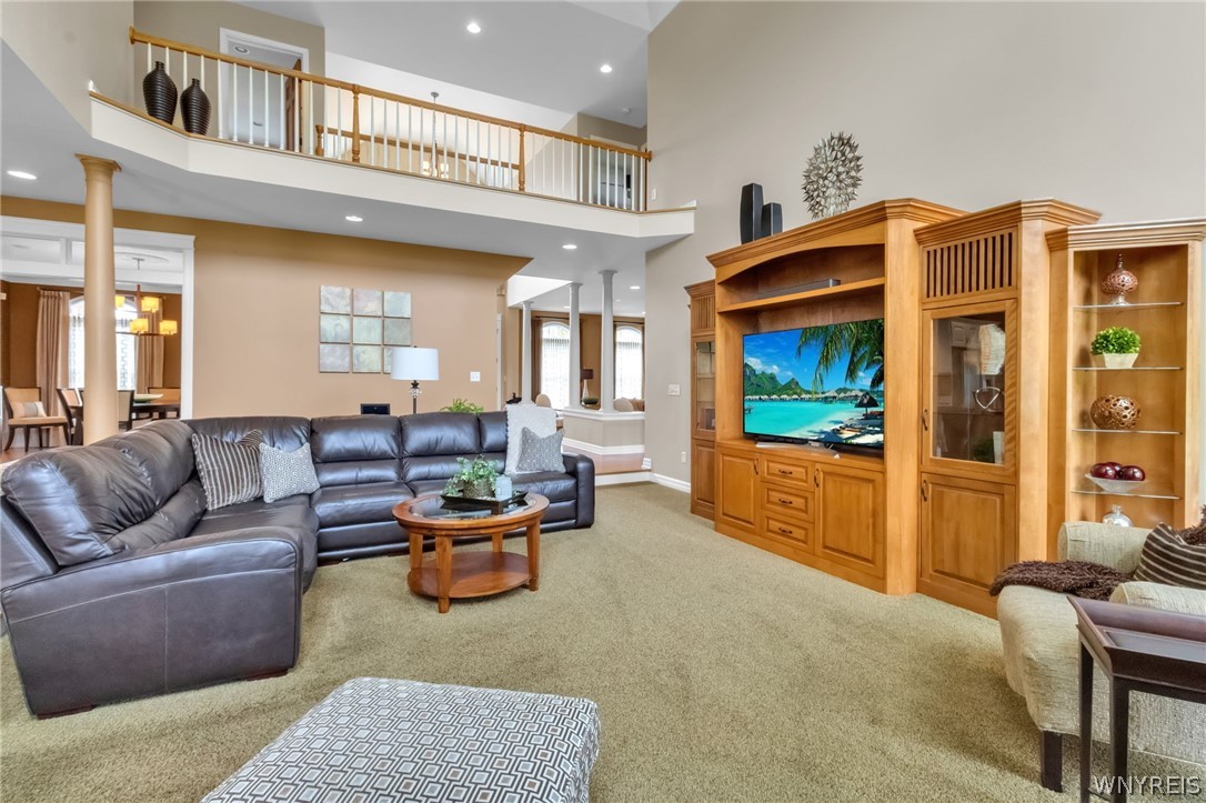 105 Promenade Lane