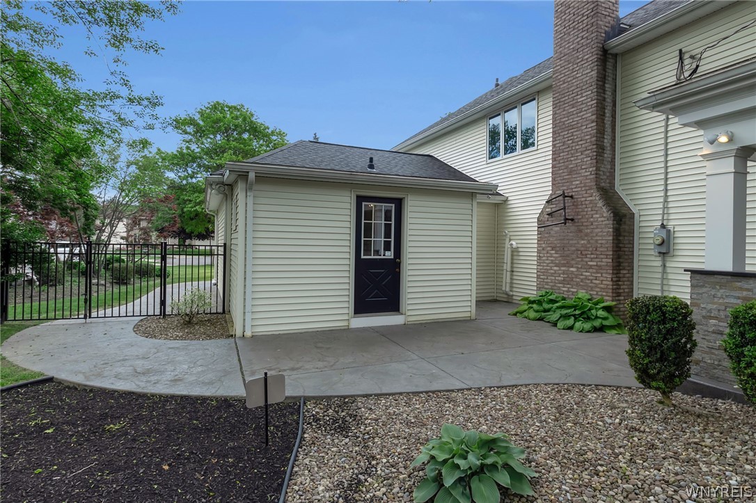 46 Ascot Circle