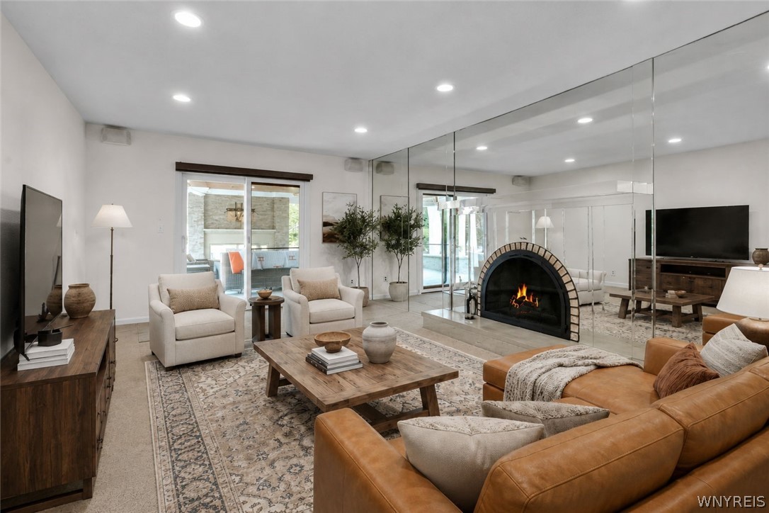 46 Ascot Circle