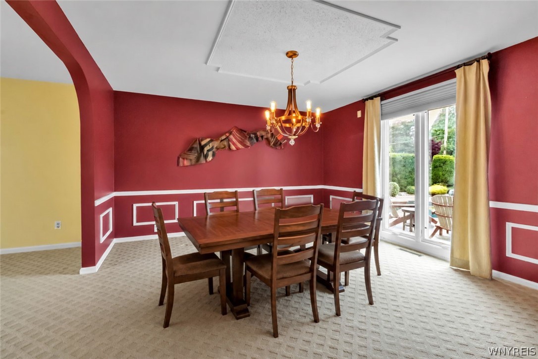46 Ascot Circle