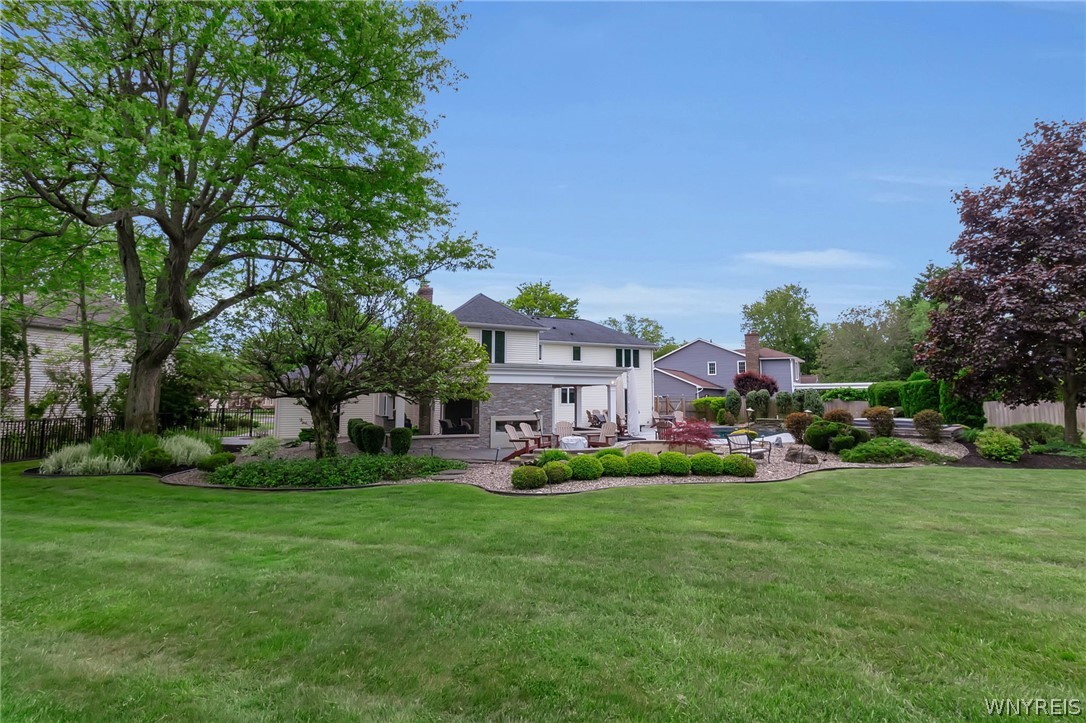 46 Ascot Circle