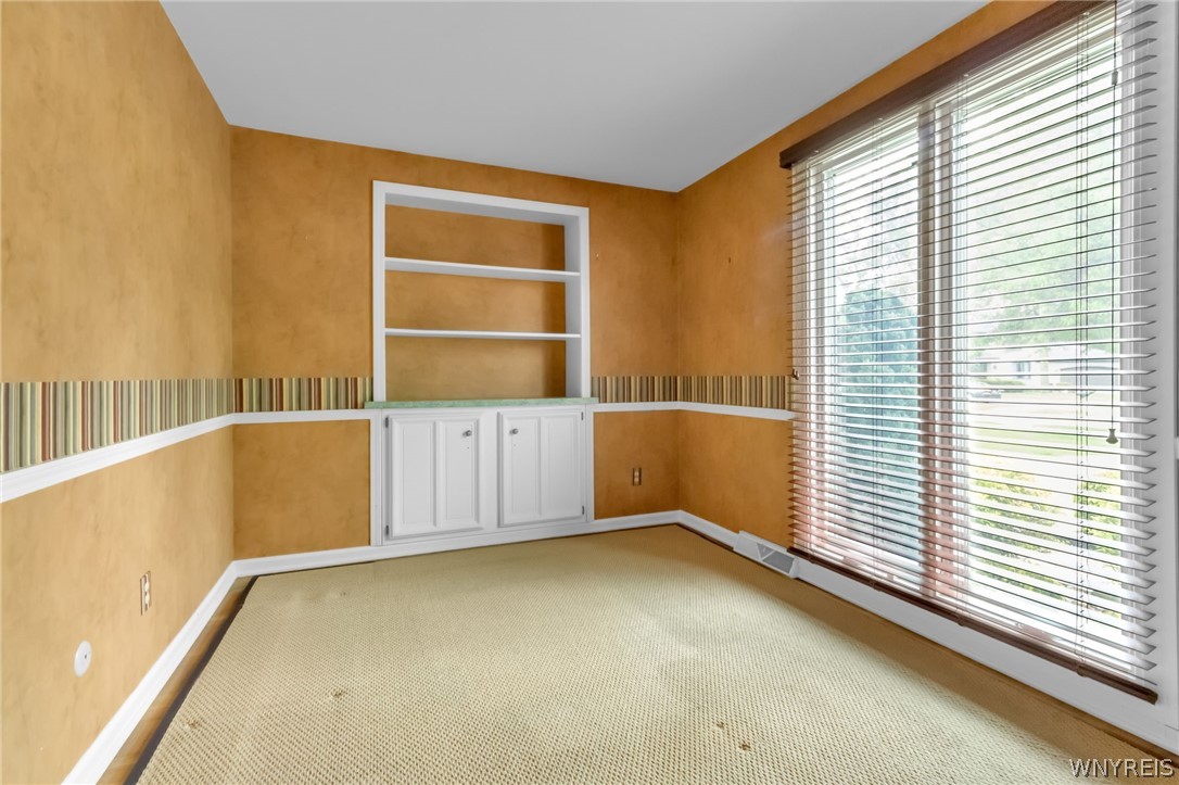 46 Ascot Circle
