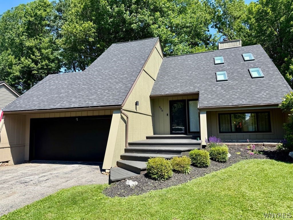 890 Klein Road
