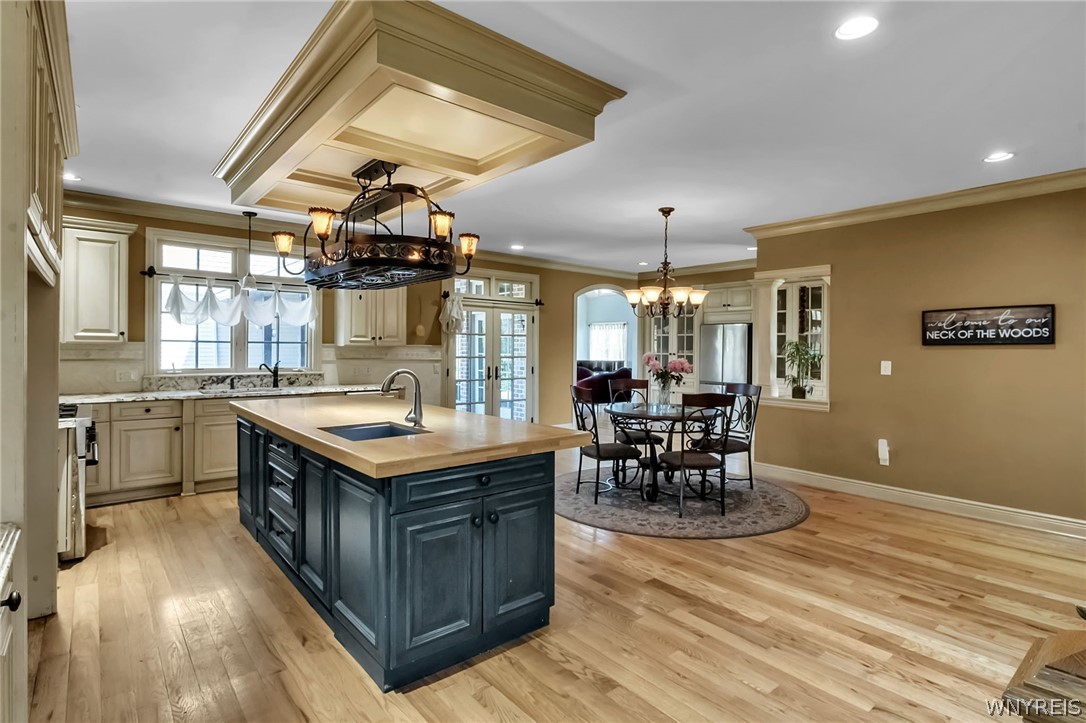 10360 Keller Road