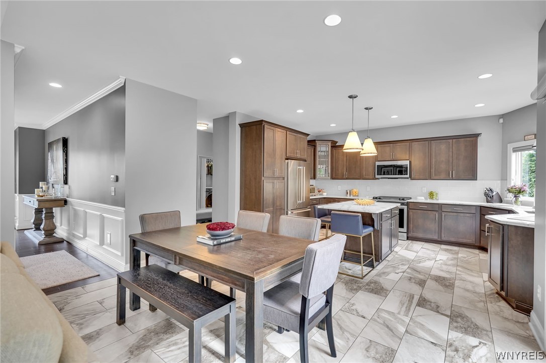 34 Avalon Meadows Lane